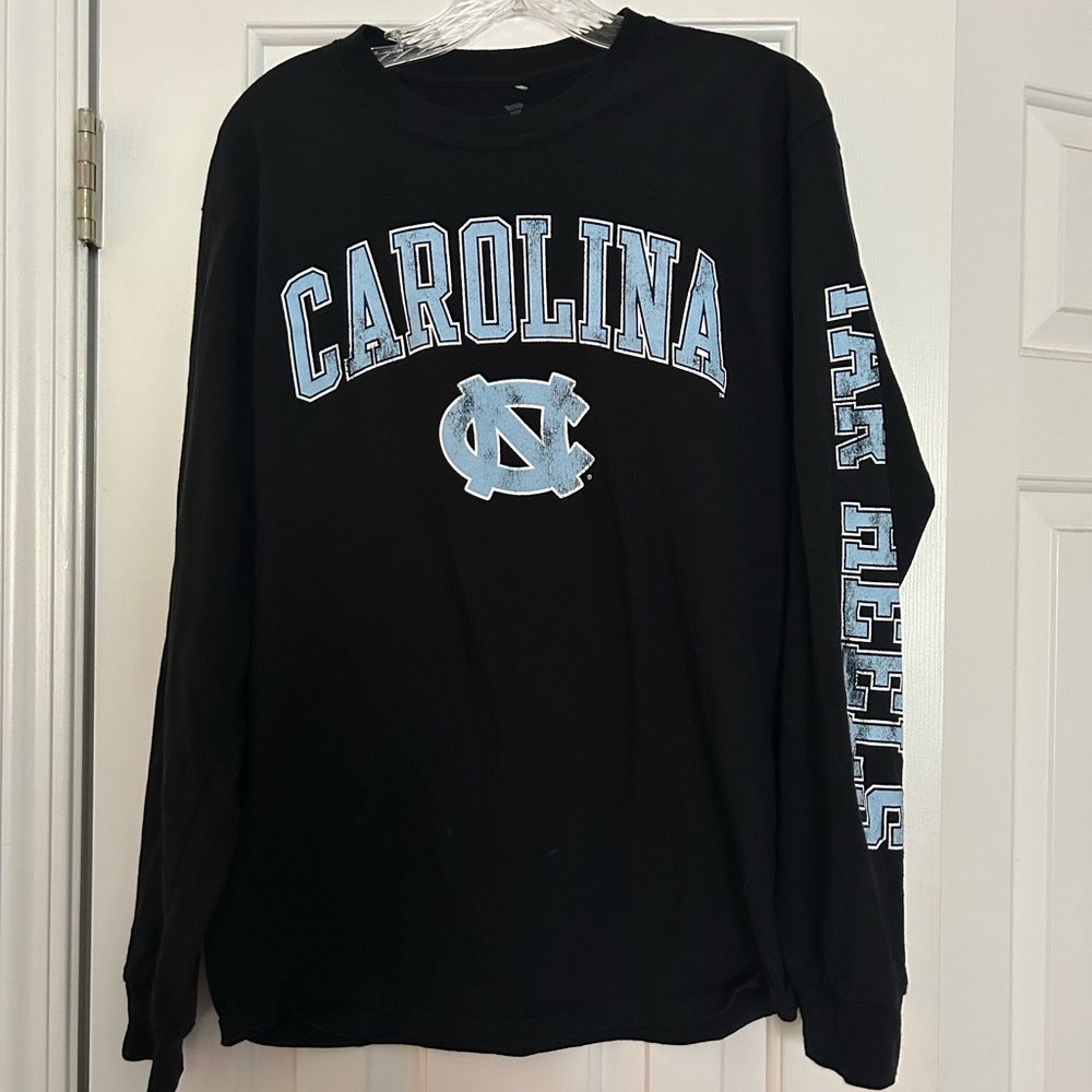 Long sleeve UNC t shirt